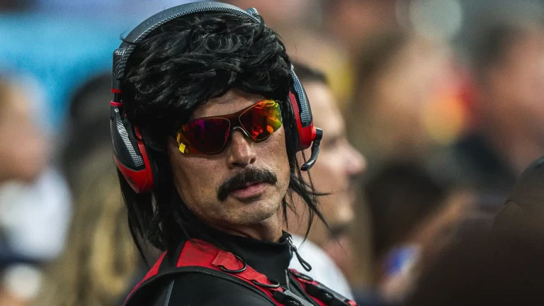 DrDisrespect Returns to the Internet image 1